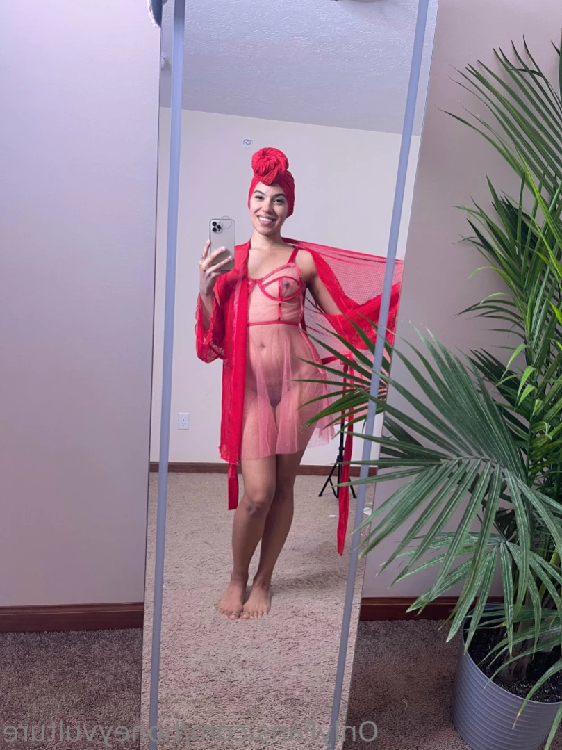 honeyvulture Onlyfans leaked photo 11367325 on Hotleaks.tv