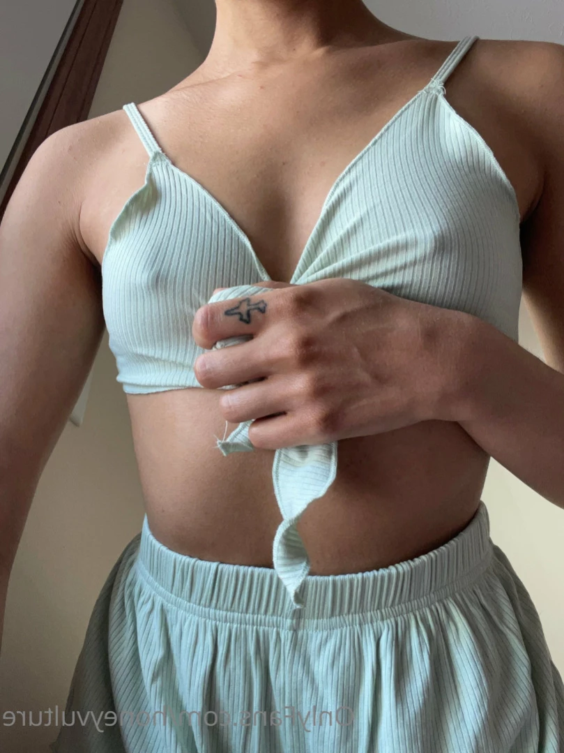 honeyvulture Onlyfans leaked photo 11368236 on Hotleaks.tv