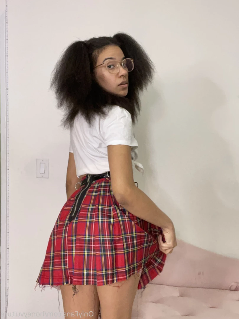 honeyvulture Onlyfans leaked photo 11368269 on Hotleaks.tv