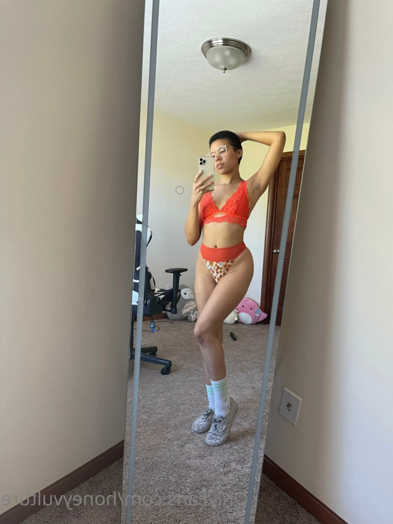 honeyvulture Onlyfans leaked photo 11369644 on Hotleaks.tv