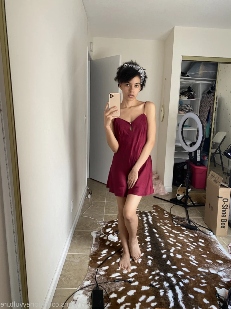 honeyvulture Onlyfans leaked photo 11374400 on Hotleaks.tv