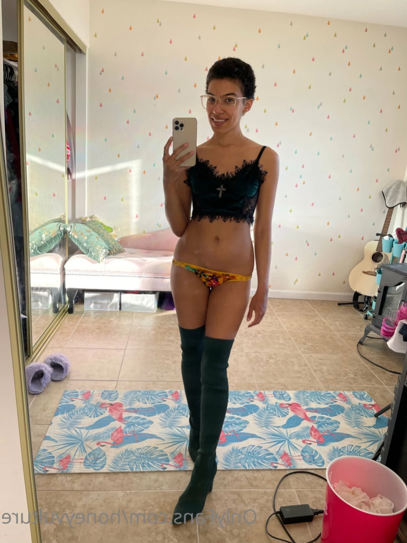 honeyvulture Onlyfans leaked photo 12075515 on Hotleaks.tv