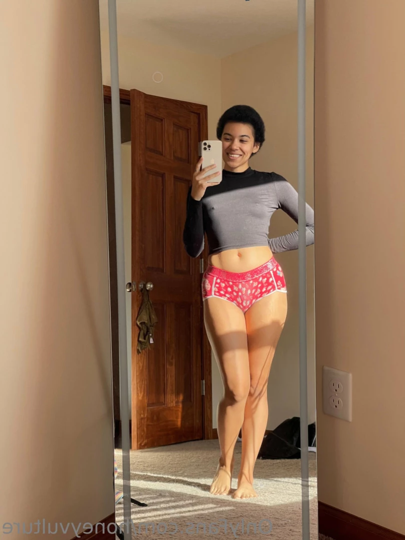 honeyvulture Onlyfans leaked photo 15713356 on Hotleaks.tv