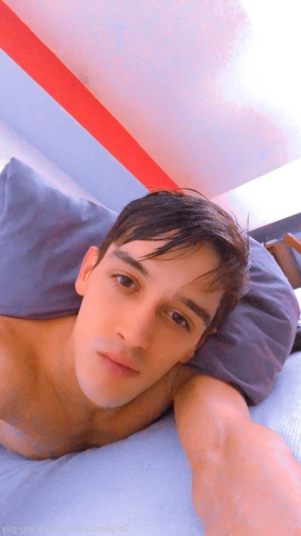 Hung-Brit-Uk [ hot-brit-gay-guy ] Onlyfans leaked photo 12132268 on Hotleaks.tv