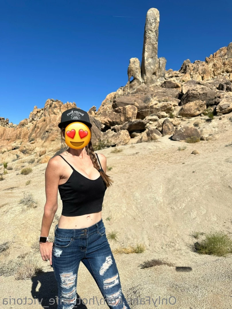 🎀HotWife Victoria🎀 [ hot_wife_victoria ] Onlyfans leaked photo 11034567 on Hotleaks.tv
