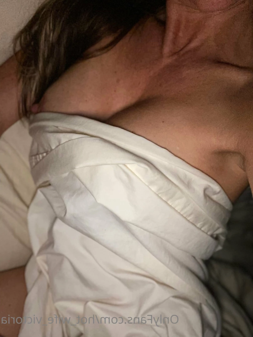 🎀HotWife Victoria🎀 [ hot_wife_victoria ] Onlyfans leaked photo 11373242 on Hotleaks.tv