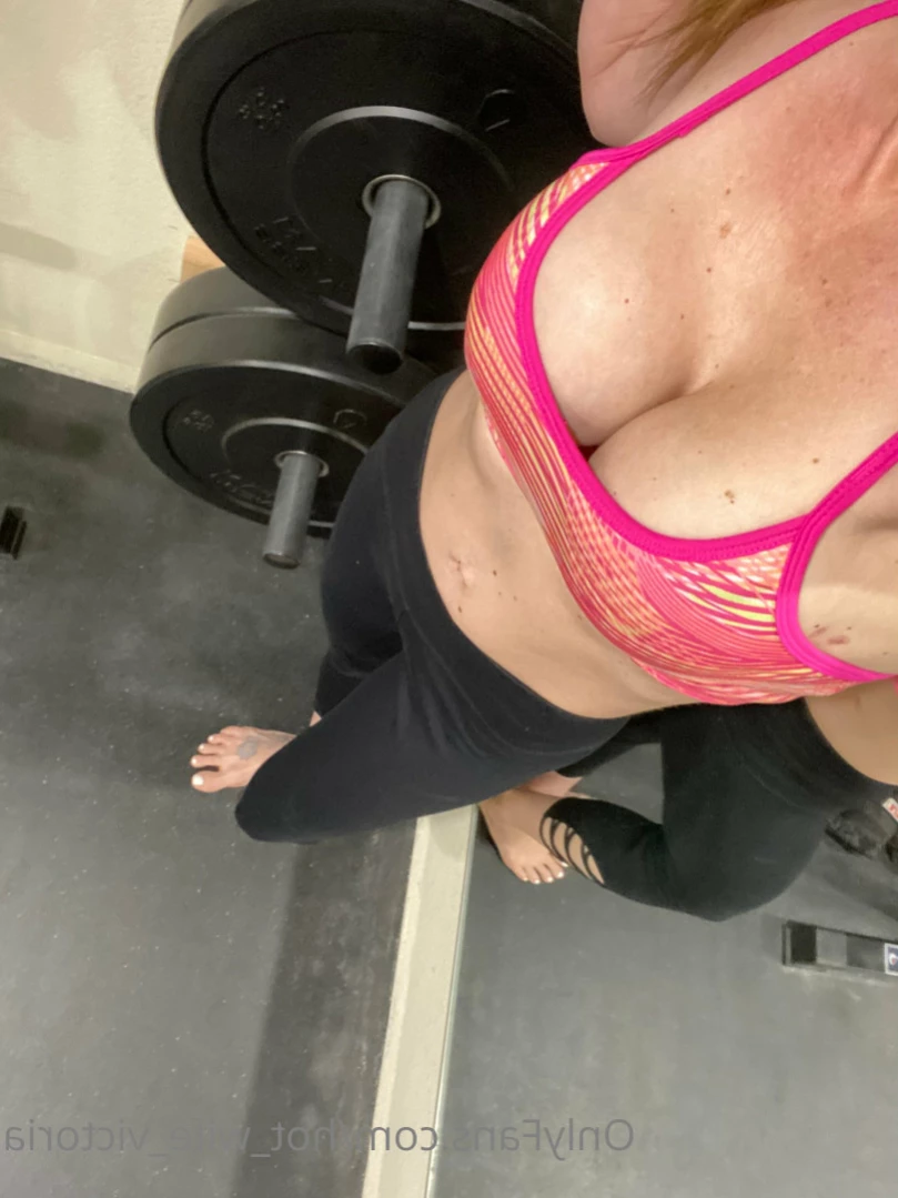 🎀HotWife Victoria🎀 [ hot_wife_victoria ] Onlyfans leaked photo 11403142 on Hotleaks.tv