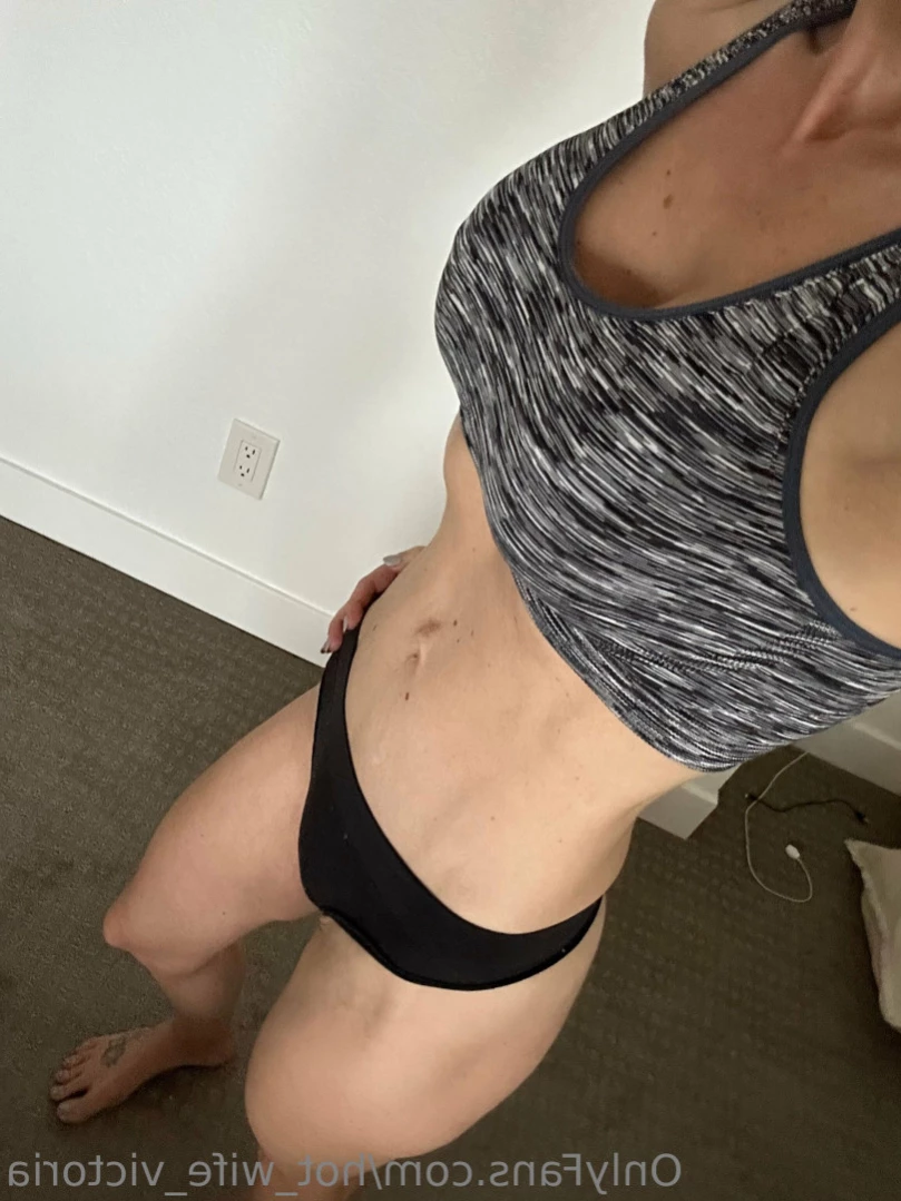 🎀HotWife Victoria🎀 [ hot_wife_victoria ] Onlyfans leaked photo 11599720 on Hotleaks.tv