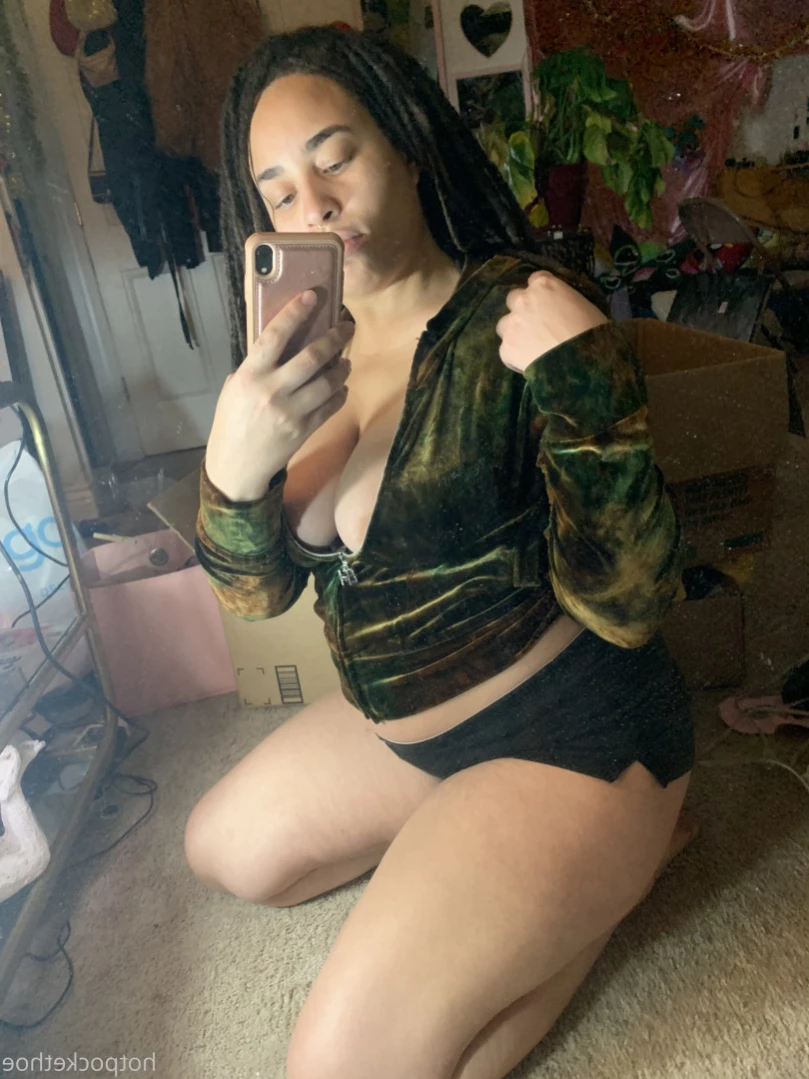 retired 😴 [ hotpocketprincess ] Onlyfans leaked photo 13641496 on Hotleaks.tv