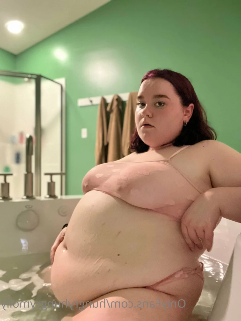 molly&lt;3 [ hungryhungrymolly ] Onlyfans leaked photo 12755979 on Hotleaks.tv