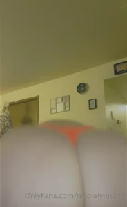 1696138