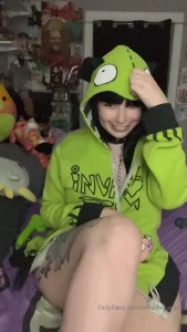 Invader.jade [ invaderjade ] Onlyfans leaked video 14401816 on Hotleaks.tv