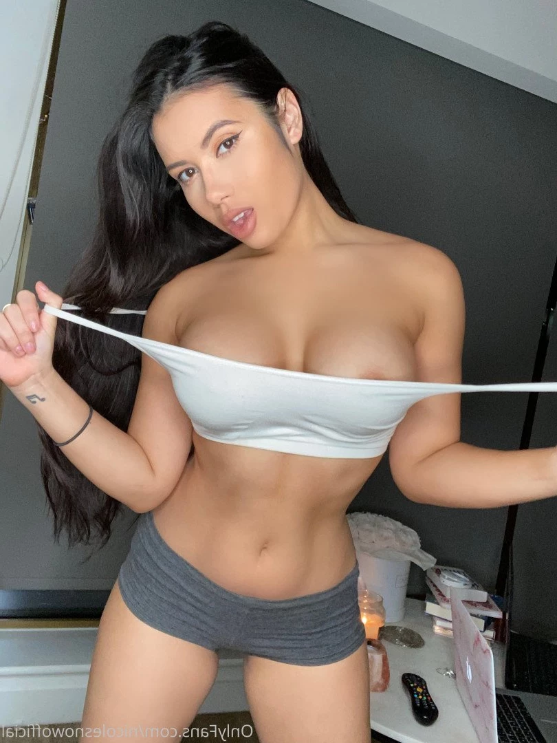 Nicole ❄️ [ nicolesnowofficial ] Onlyfans leaked photo 899294 on Hotleaks.tv