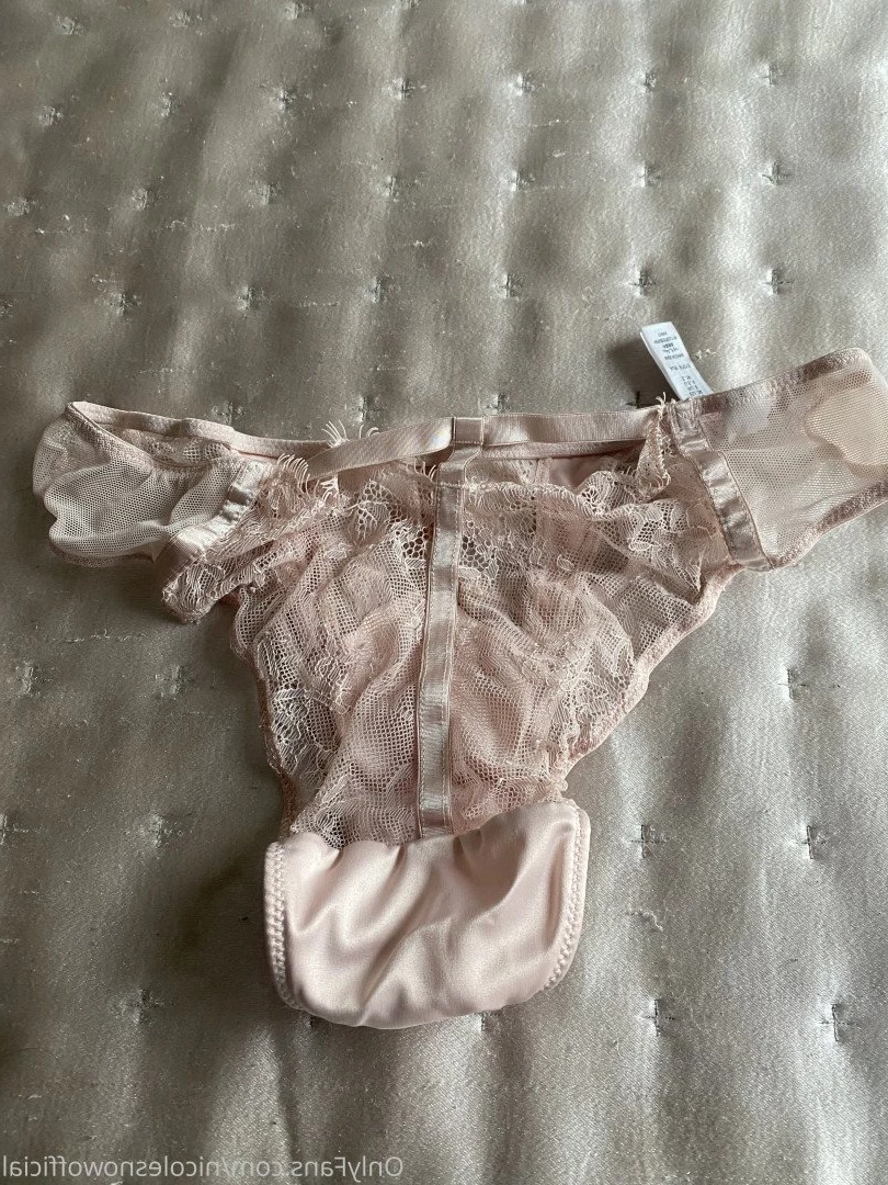 Nicole ❄️ [ nicolesnowofficial ] Onlyfans leaked photo 900557 on Hotleaks.tv