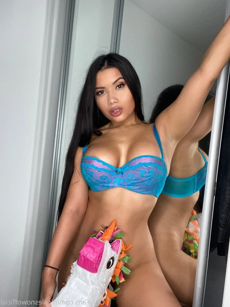 Nicole ❄️ [ nicolesnowofficial ] Onlyfans leaked photo 900578 on Hotleaks.tv