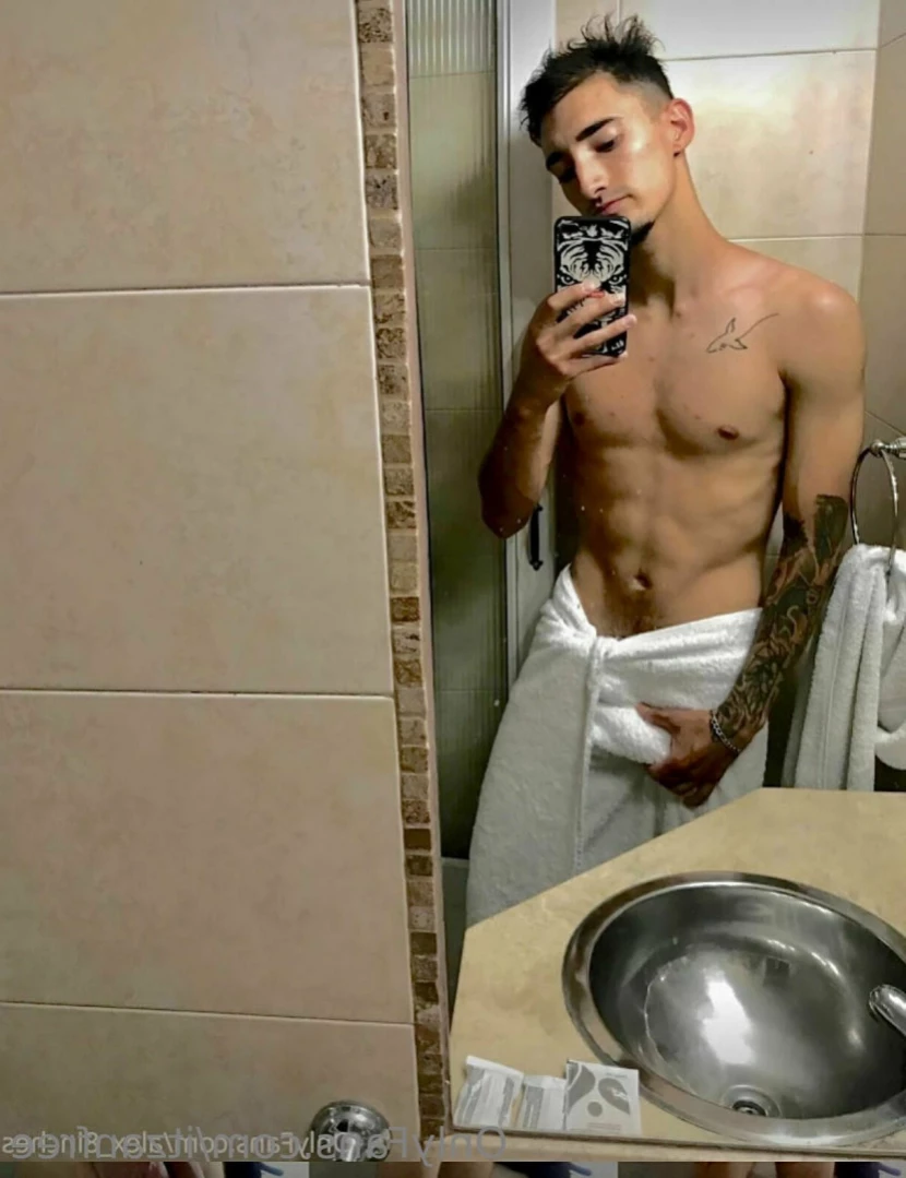 Itzan Zayn (FREE - GRATIS) [ itzanfree ] Onlyfans leaked photo 12741327 on Hotleaks.tv