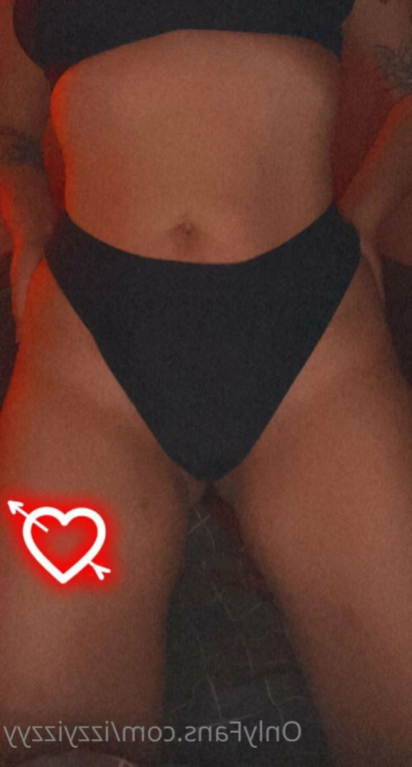 izzyizzyy Onlyfans leaked photo 12713510 on Hotleaks.tv