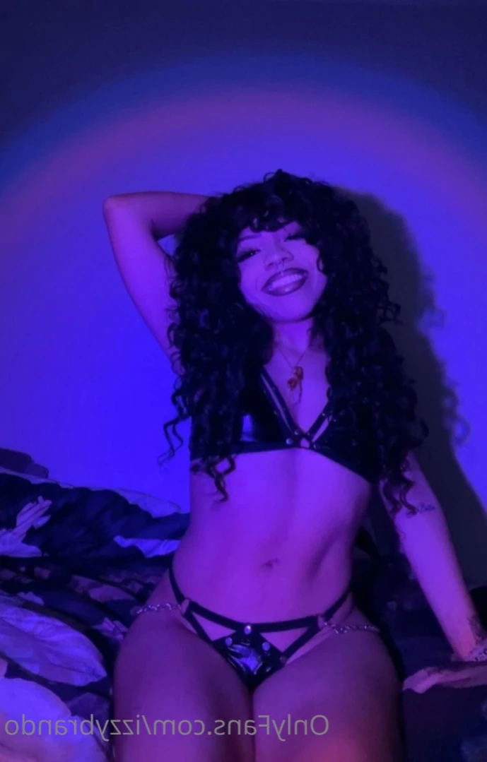Izzybrando [ izzykento ] Onlyfans leaked photo 12011861 on Hotleaks.tv