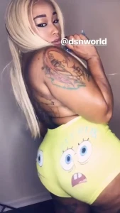COSPLAY CORN QUEEN 👸🏽 [ nikiarenee ] Onlyfans leaked video 9499396 on Hotleaks.tv