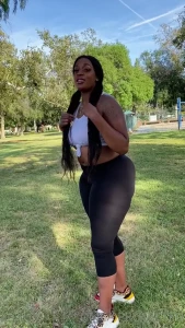 COSPLAY CORN QUEEN 👸🏽 [ nikiarenee ] Onlyfans leaked video 9499869 on Hotleaks.tv