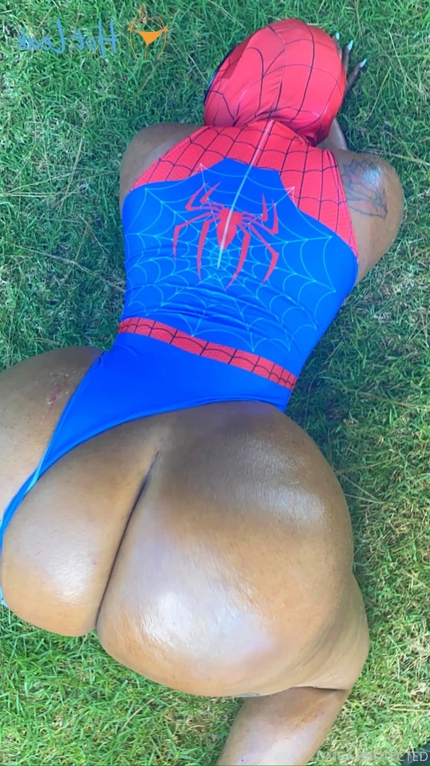 COSPLAY CORN QUEEN 👸🏽 [ nikiarenee ] Onlyfans leaked photo 11716489 on Hotleaks.tv