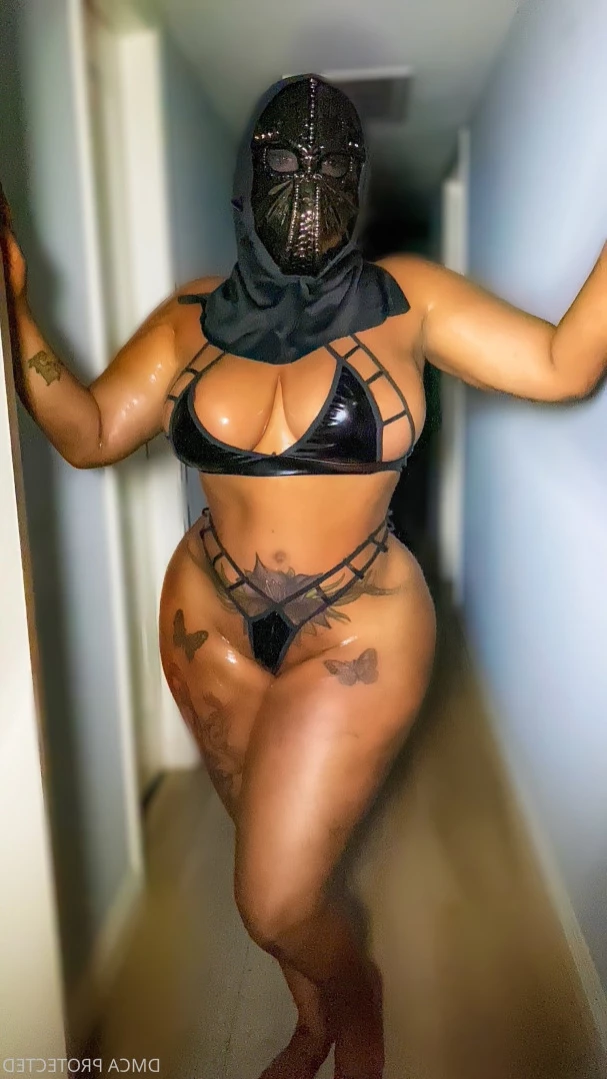COSPLAY CORN QUEEN 👸🏽 [ nikiarenee ] Onlyfans leaked photo 15304759 on Hotleaks.tv