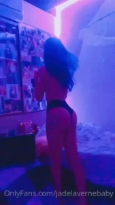 18100724