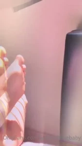 18100735