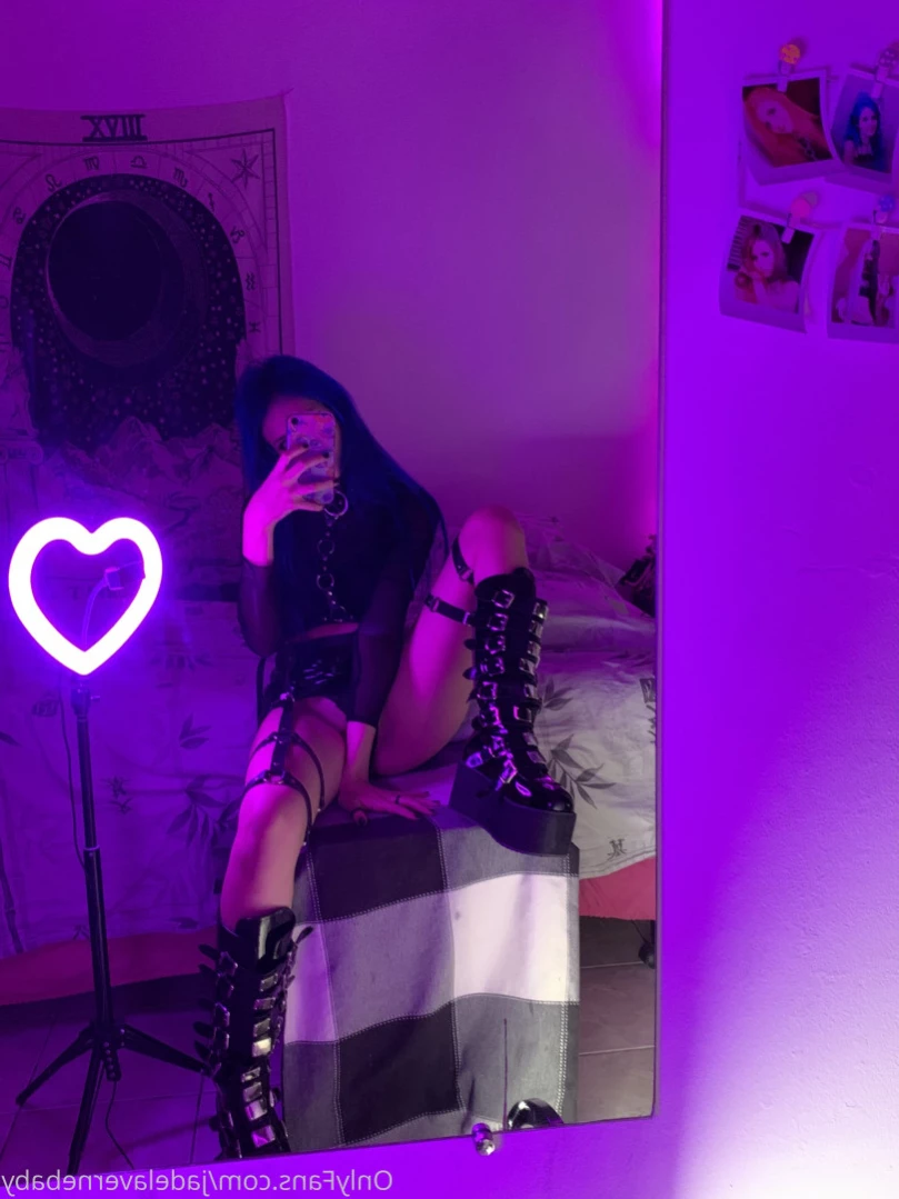 Jade La Verne [ jadelavernebaby ] Onlyfans leaked photo 11210748 on Hotleaks.tv