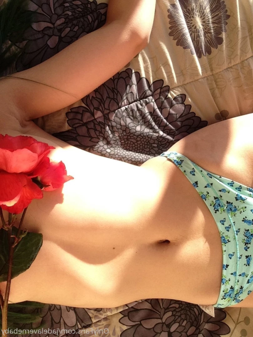 Jade La Verne [ jadelavernebaby ] Onlyfans leaked photo 14632720 on Hotleaks.tv