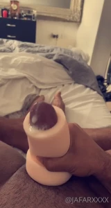 15758253