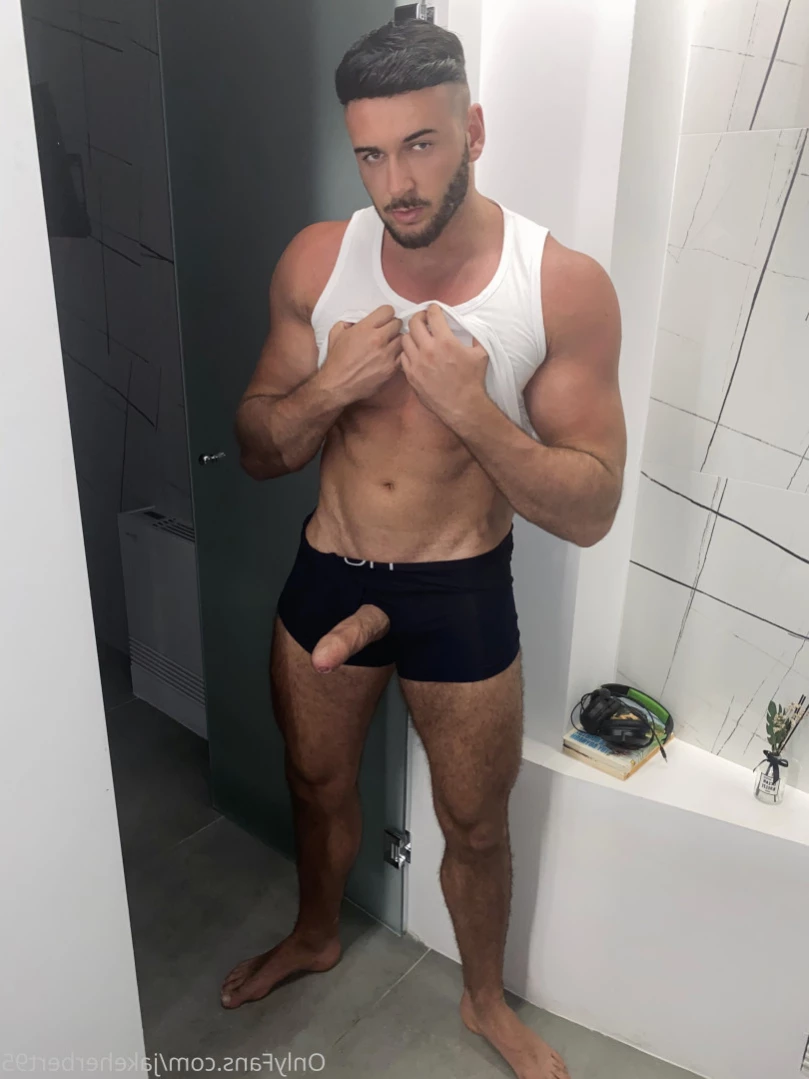 Jake Herbert [ jakeherbert95 ] Onlyfans leaked photo 11210370 on Hotleaks.tv