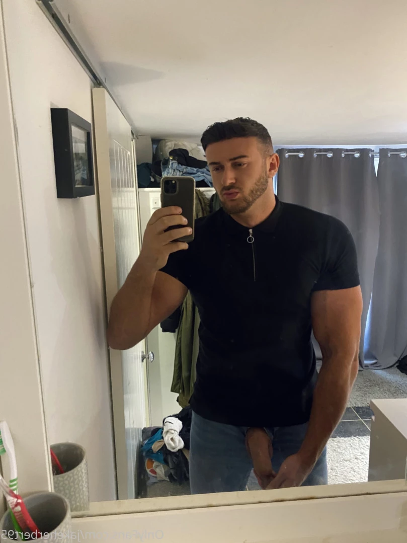 Jake Herbert [ jakeherbert95 ] Onlyfans leaked photo 14531481 on Hotleaks.tv