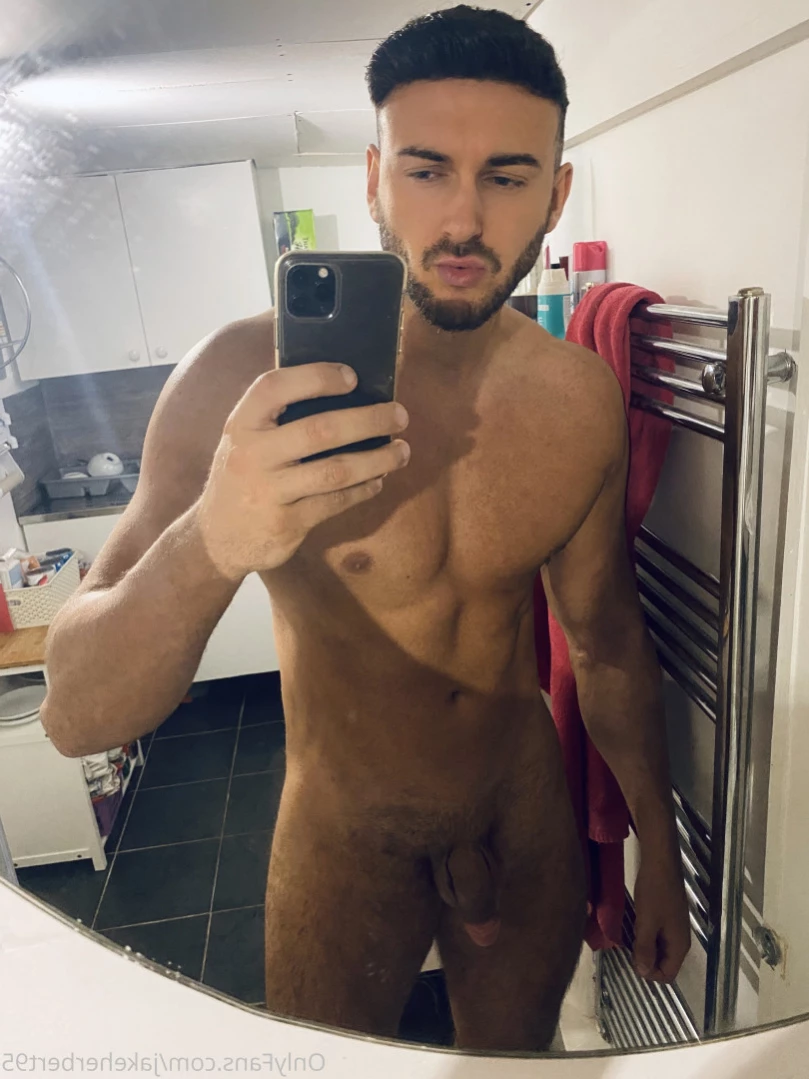 Jake Herbert [ jakeherbert95 ] Onlyfans leaked photo 14531495 on Hotleaks.tv