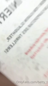 15162569