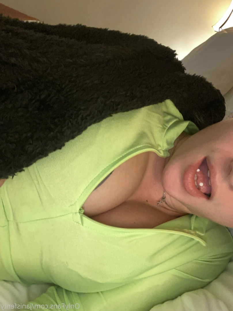 🍭JANISS🍭19 YEARS [ janiss_oficial ] Onlyfans leaked photo 11013369 on Hotleaks.tv
