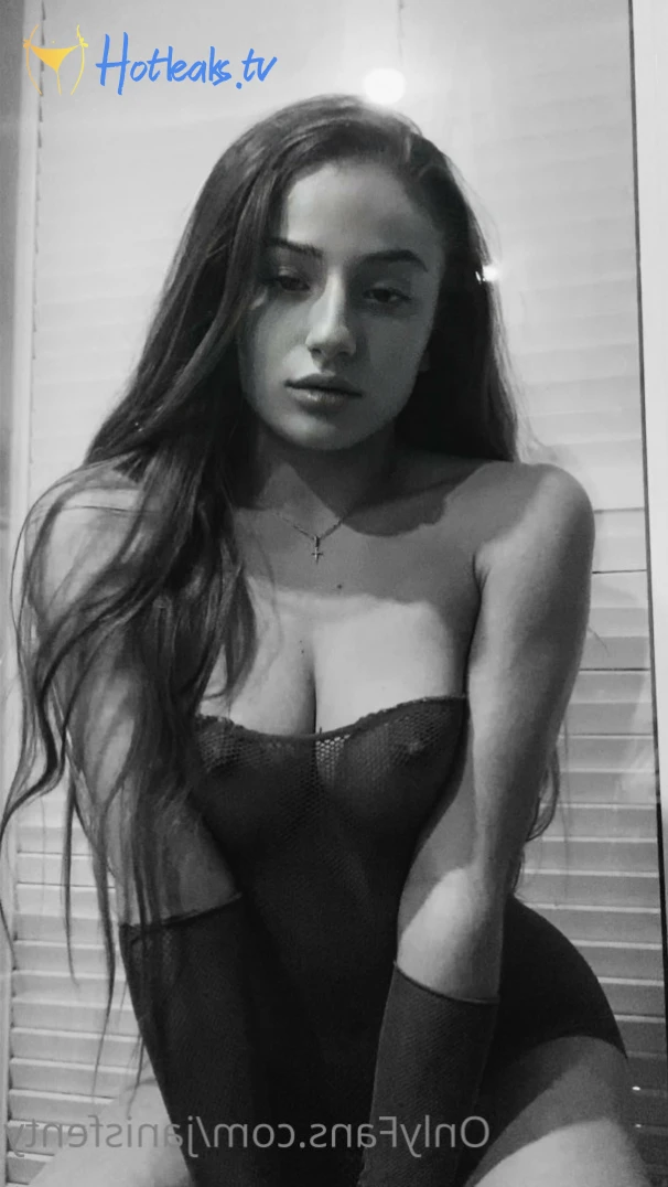 🍭JANISS🍭19 YEARS [ janiss_oficial ] Onlyfans leaked photo 14605701 on Hotleaks.tv