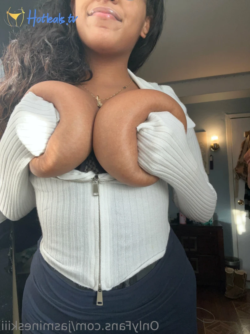 Jasmine 🌷 BEST BOOBS on OF [ jasmineskiii ] Onlyfans leaked photo 10988114  on Hotleaks.tv