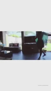 Jasmine Webb [ jasminewebb ] Onlyfans leaked video 18100032 on Hotleaks.tv