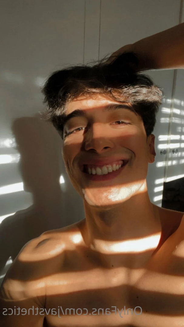 Javier Leiv [ javsthetics ] Onlyfans leaked photo 12305073 on Hotleaks.tv