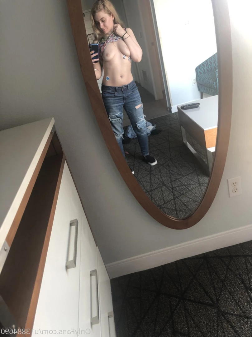 jaybbgirl Onlyfans leaked photo 14357461 on Hotleaks.tv