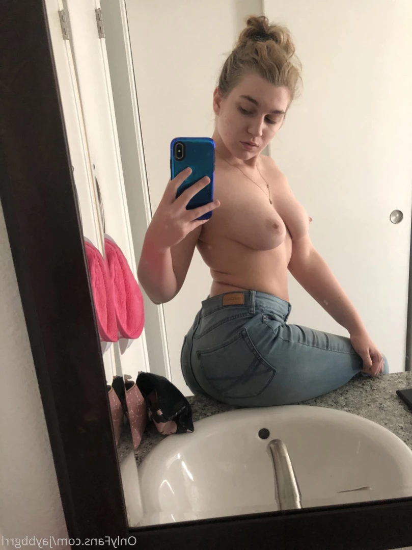 jaybbgirl Onlyfans leaked photo 15192572 on Hotleaks.tv