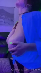 Nikki Eliot [ nikkieliot ] Onlyfans leaked video 18372856 on Hotleaks.tv