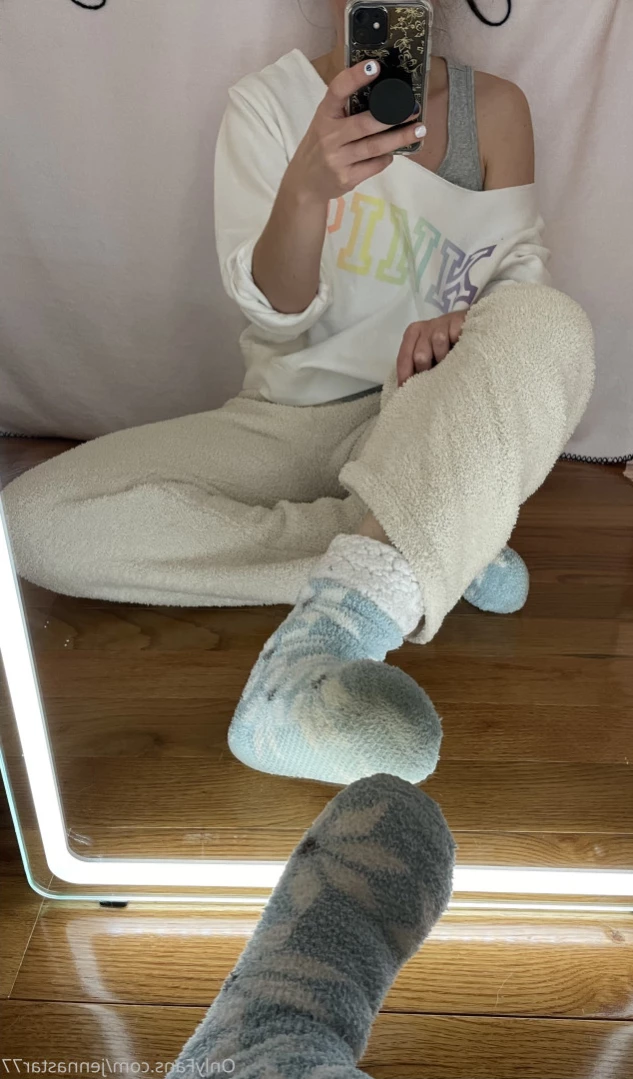 🩺 Nurse Jenna FREE [ jennastar77 ] Onlyfans leaked photo 11203206 on Hotleaks.tv