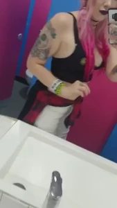 Jessi Jinxed [ jessi_jinxed ] Onlyfans leaked video 18098906 on Hotleaks.tv