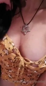 Jessi Jinxed [ jessi_jinxed ] Onlyfans leaked video 18099146 on Hotleaks.tv