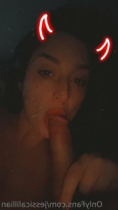 10990893