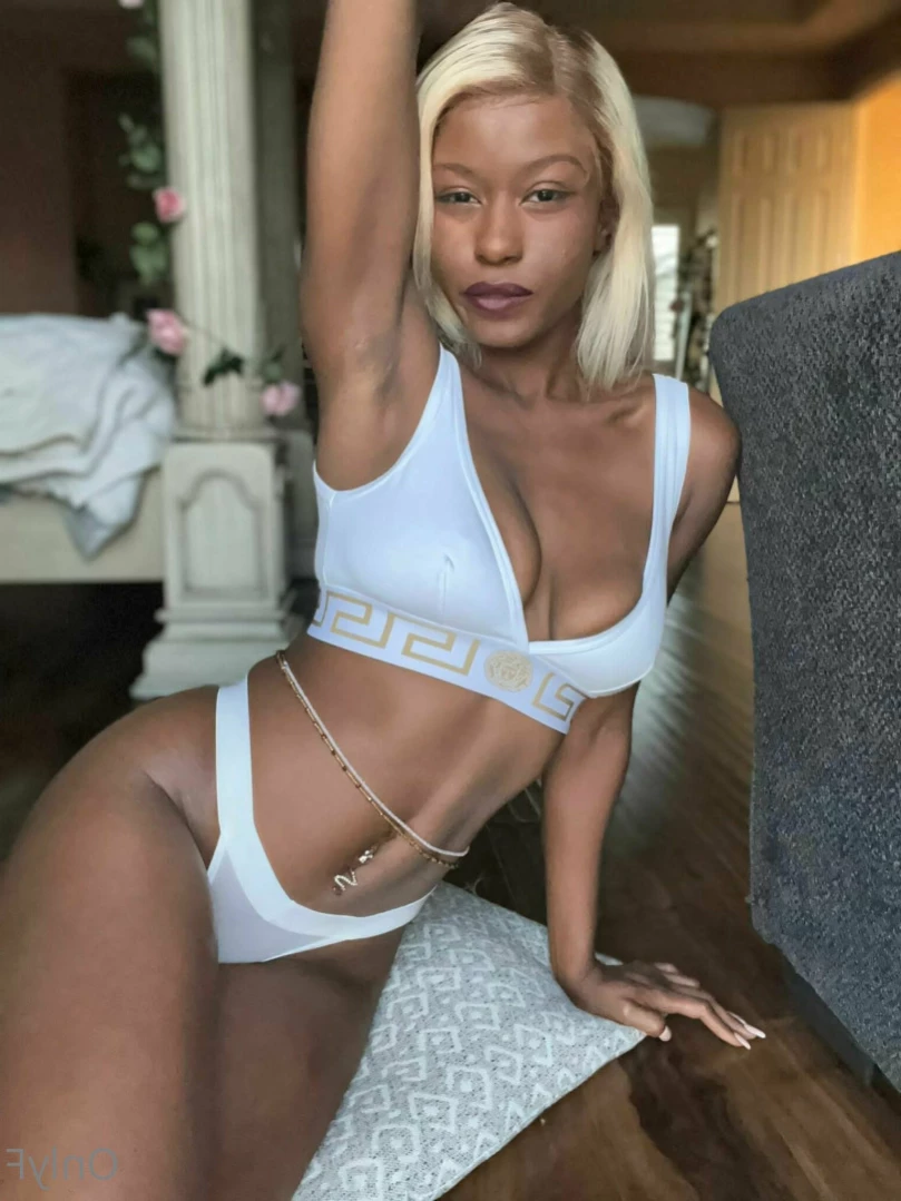 Jezabel Vessir [ jezabelvisser ] Onlyfans leaked photo 11396040 on Hotleaks.tv