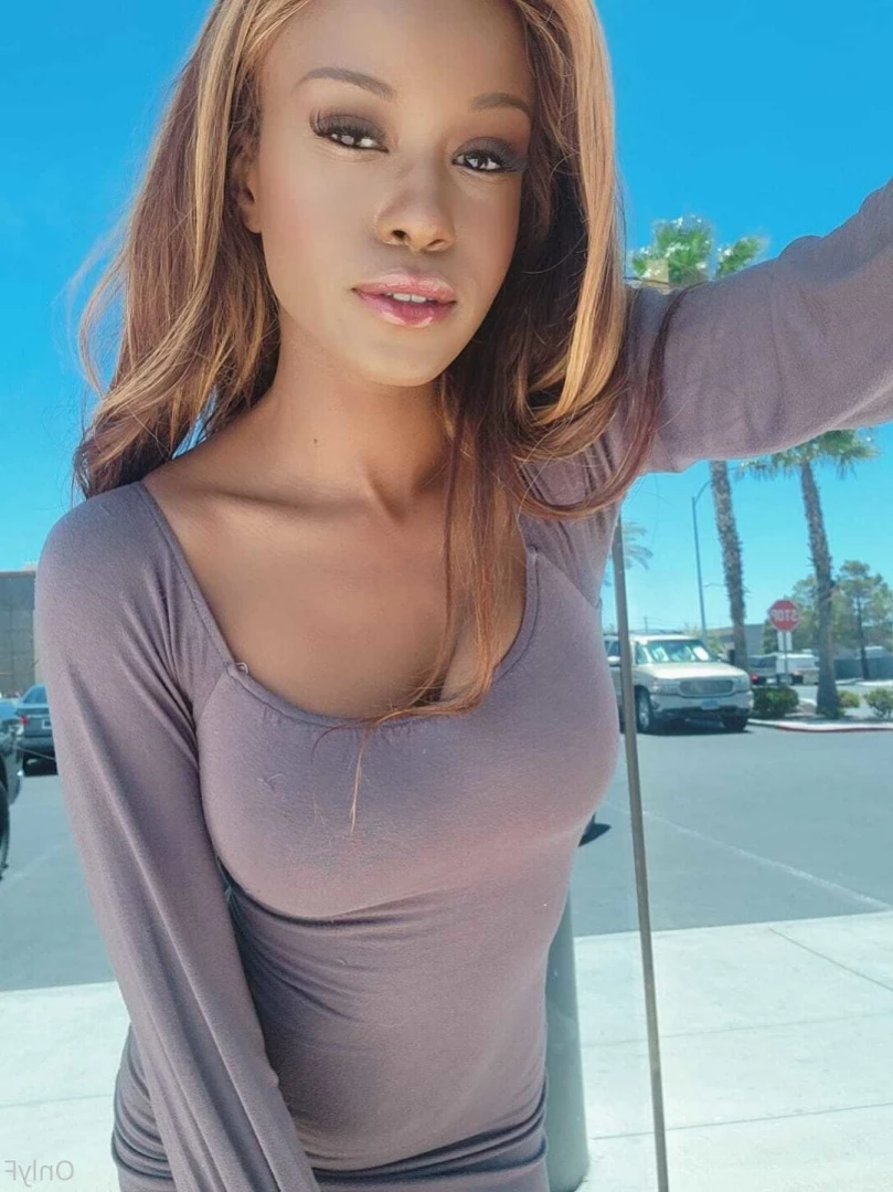 Jezabel Vessir [ jezabelvisser ] Onlyfans leaked photo 12701420 on Hotleaks.tv