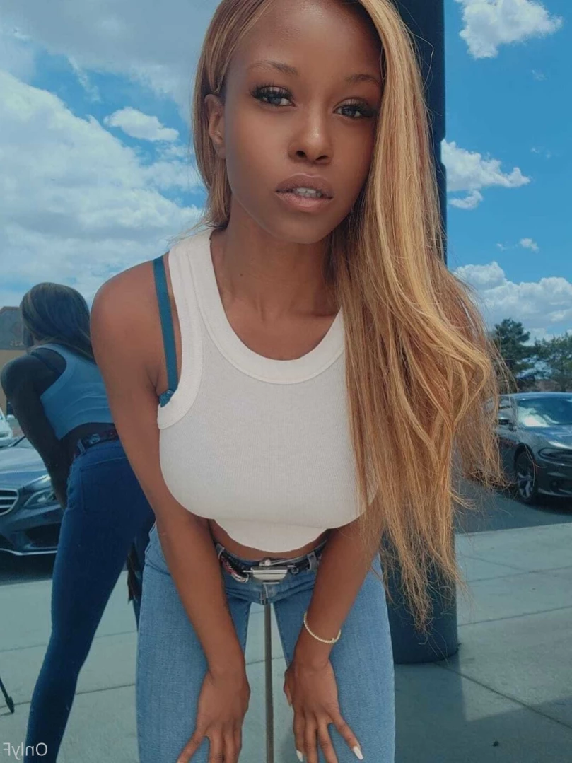 Jezabel Vessir [ jezabelvisser ] Onlyfans leaked photo 12726998 on Hotleaks.tv